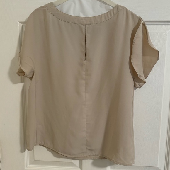 Banana Republic Split Sleeve Blouse - Picture 3 of 6